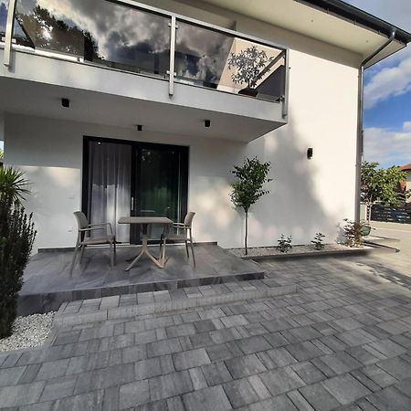 Ancsi Apartmanhaz Balatonlelle Dış mekan fotoğraf