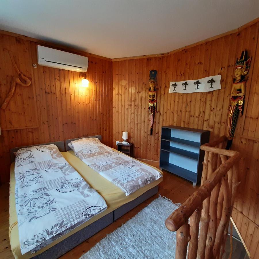 Ancsi Apartmanhaz Balatonlelle Dış mekan fotoğraf