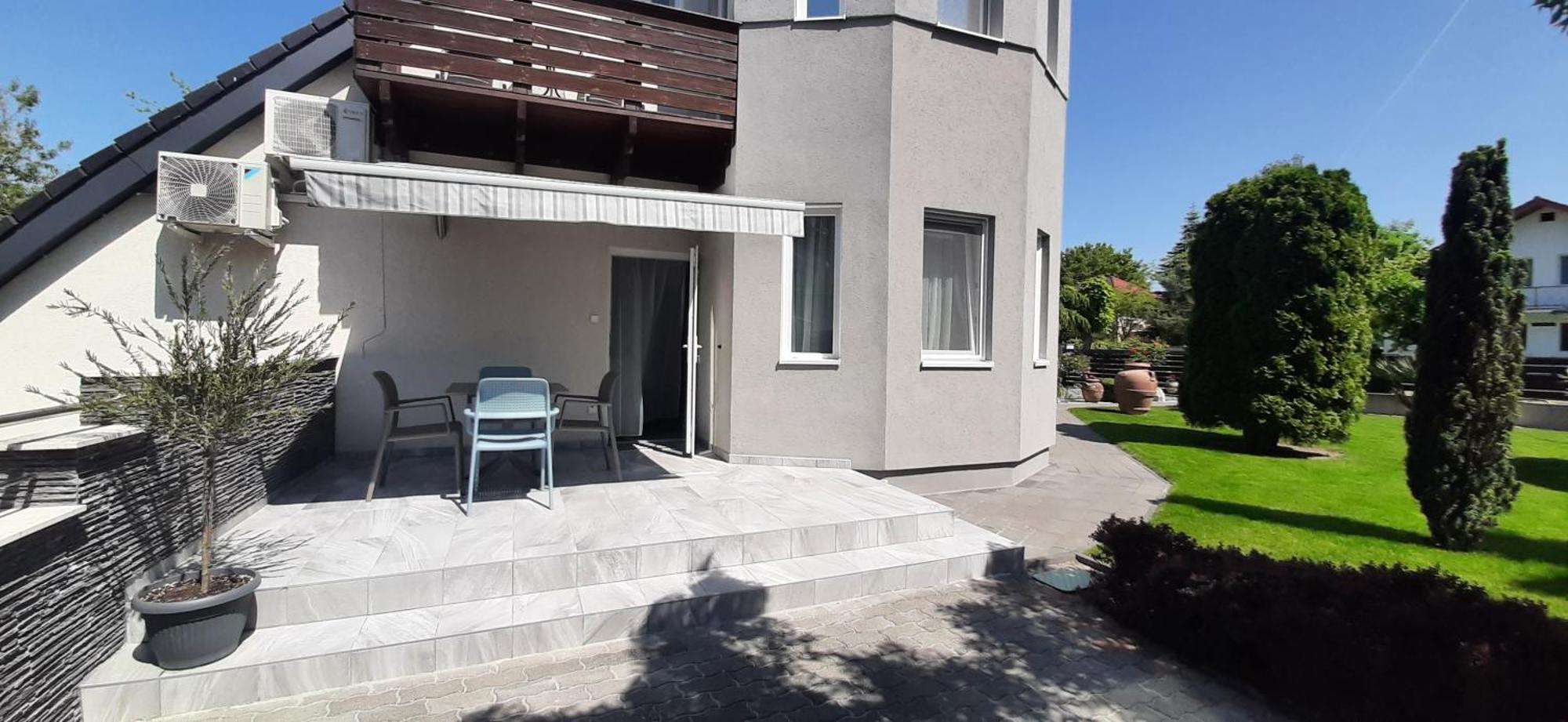 Ancsi Apartmanhaz Balatonlelle Dış mekan fotoğraf