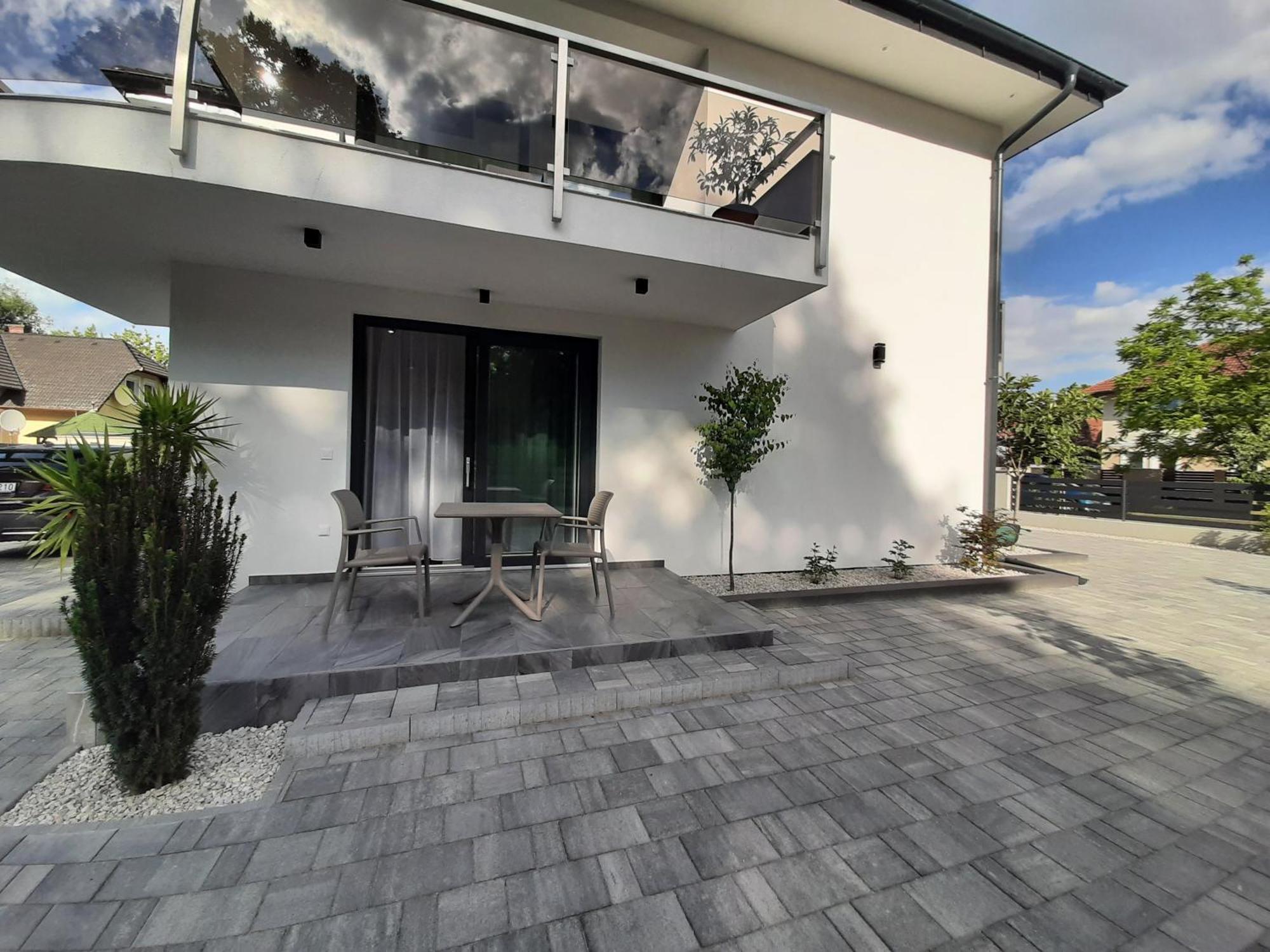 Ancsi Apartmanhaz Balatonlelle Dış mekan fotoğraf