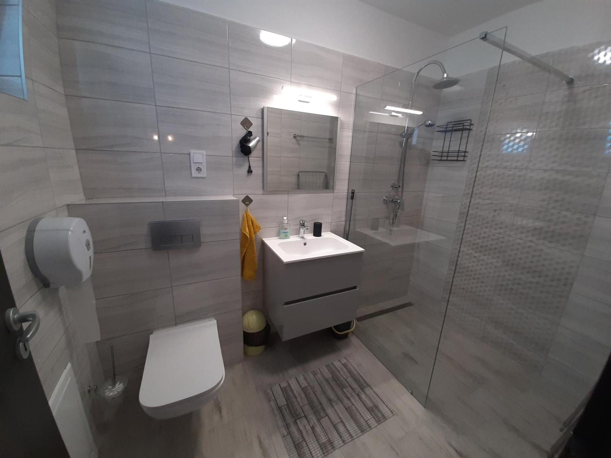 Ancsi Apartmanhaz Balatonlelle Dış mekan fotoğraf